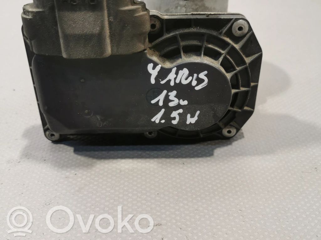 Toyota Yaris Droselinė sklendė 
