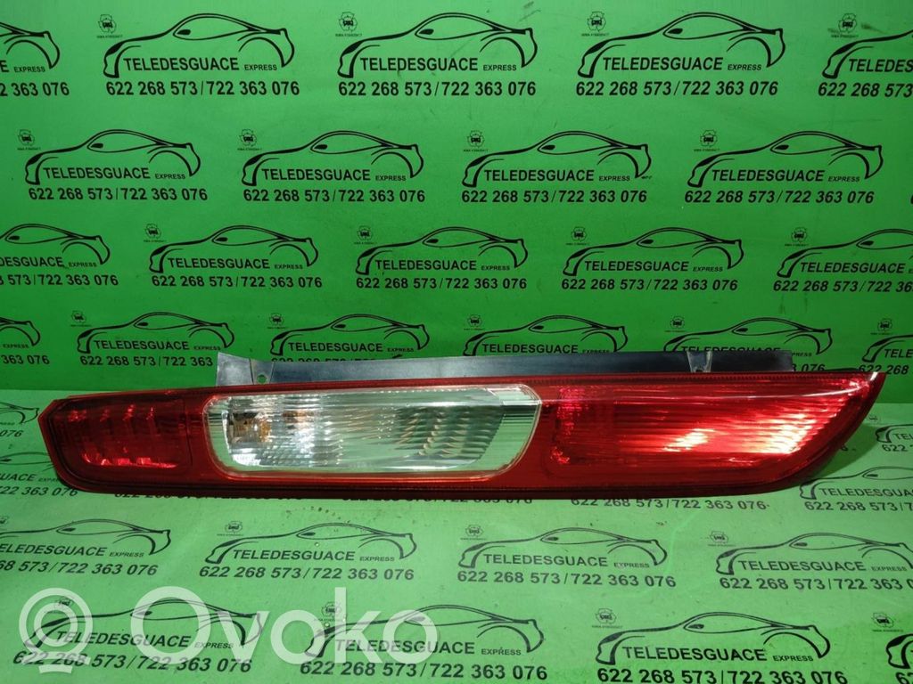 Rear/tail lights