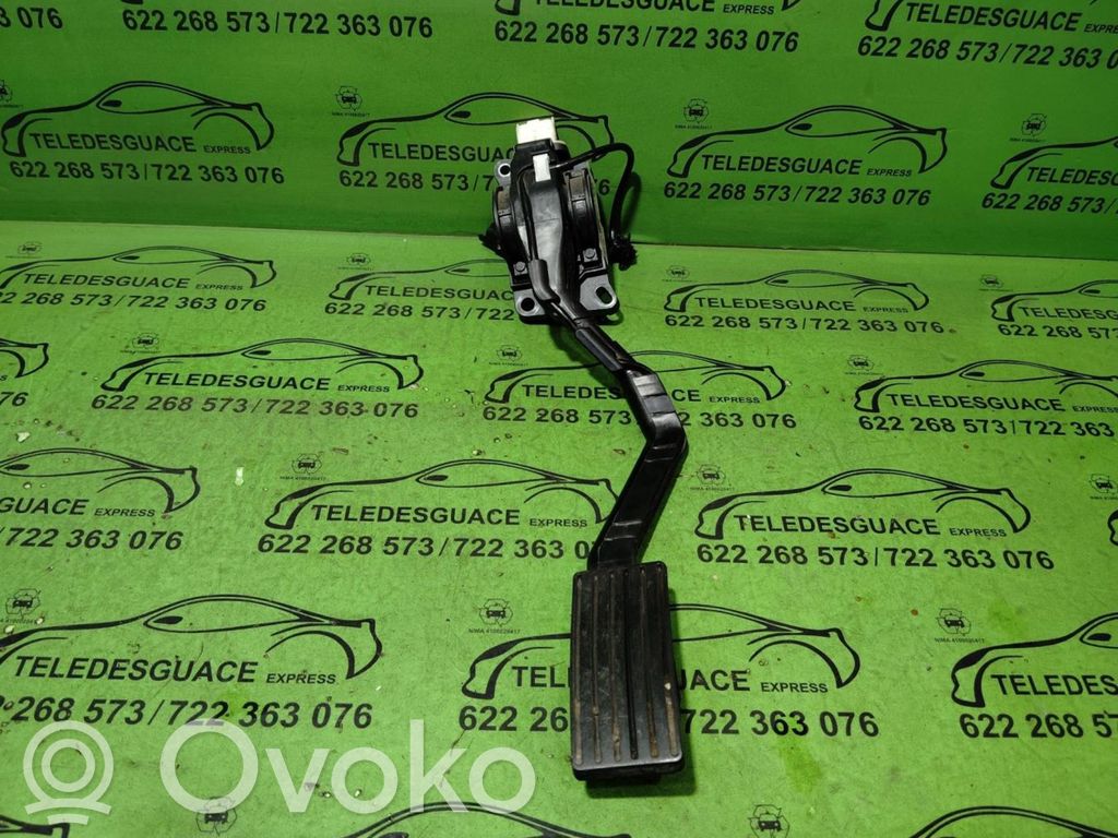Peugeot 207 CC Accelerator throttle pedal 