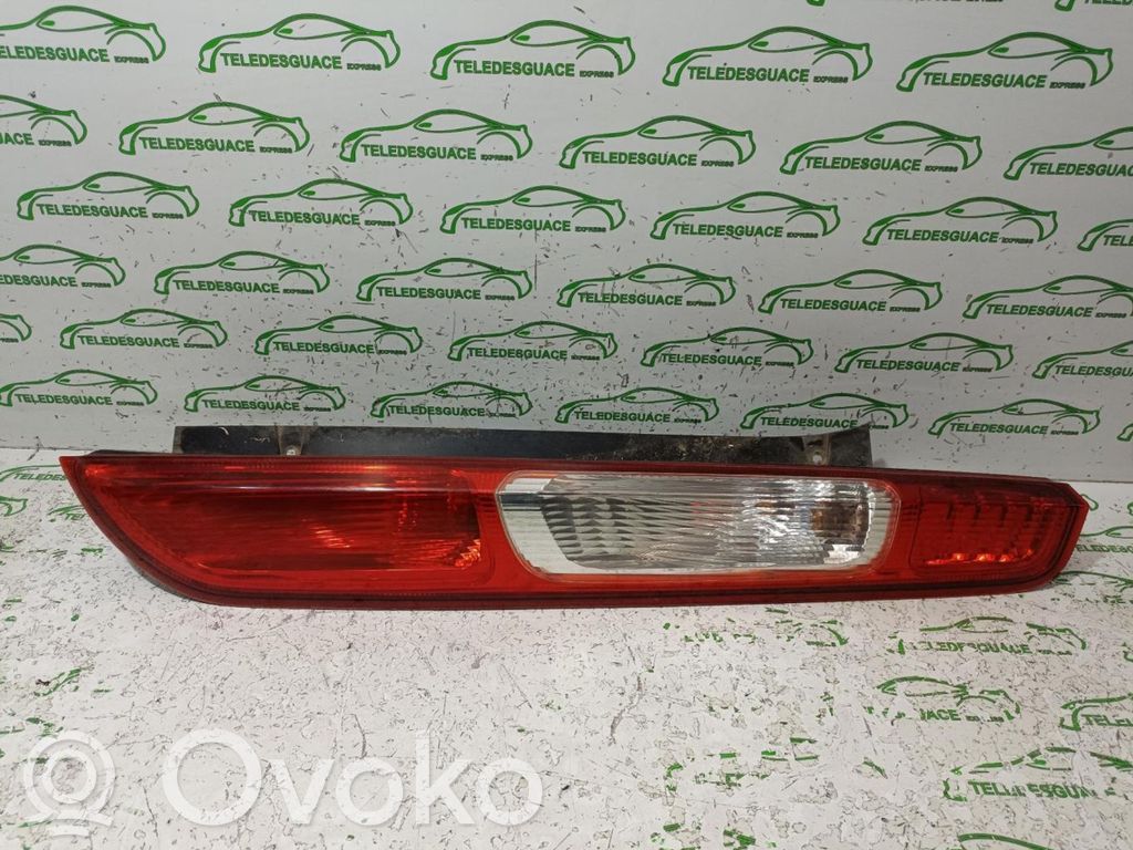 Rear/tail lights