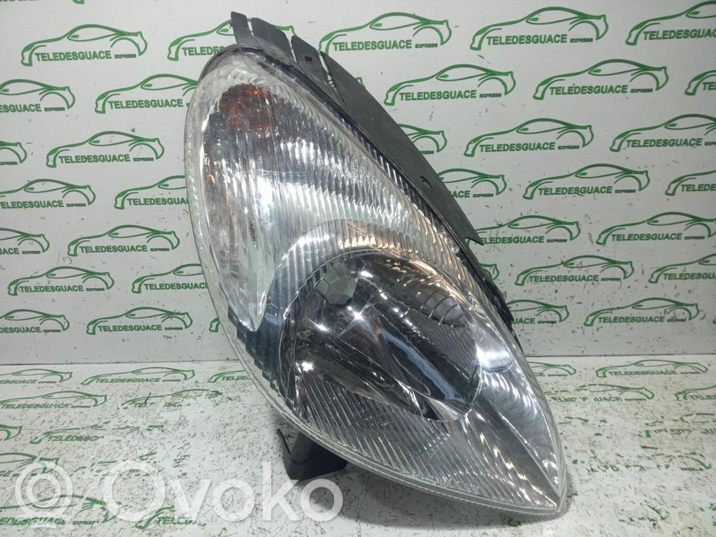 Citroen C4 I Picasso Phare frontale 
