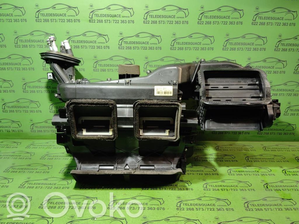Tool box   985617E