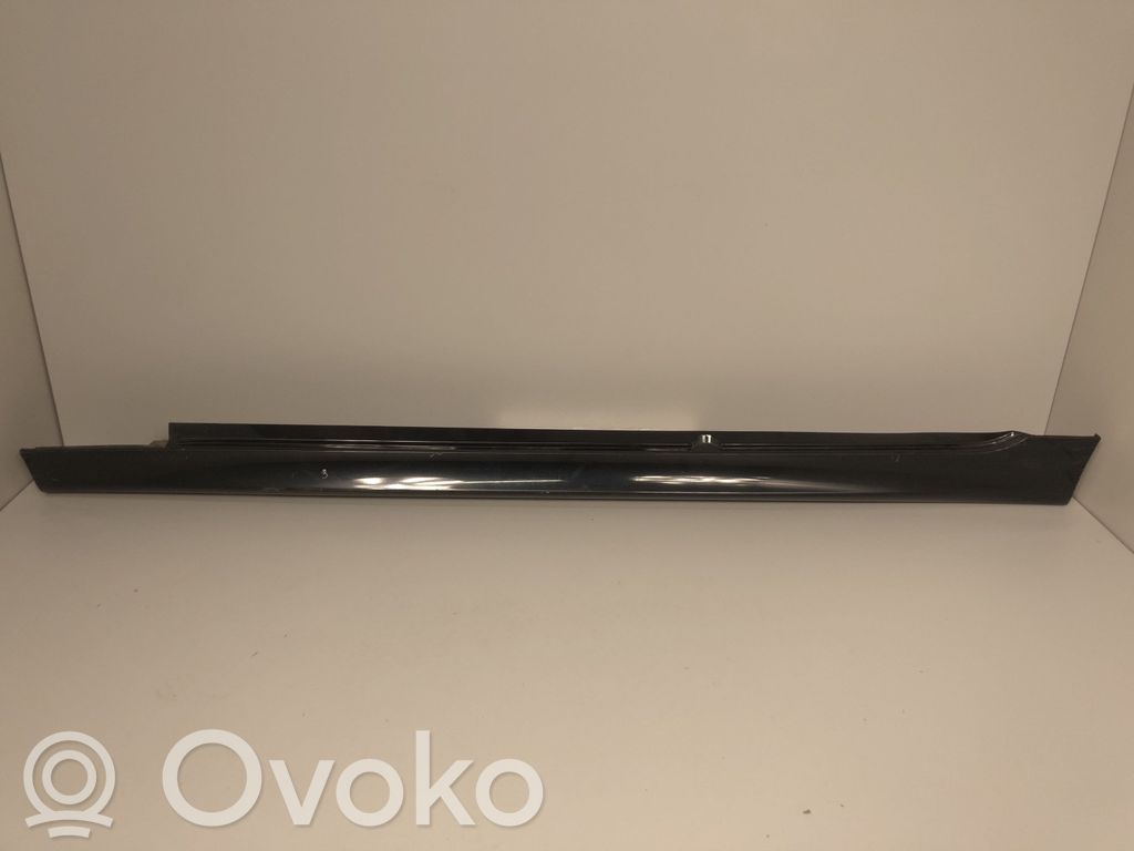 BMW 5 E60 E61 Próg 