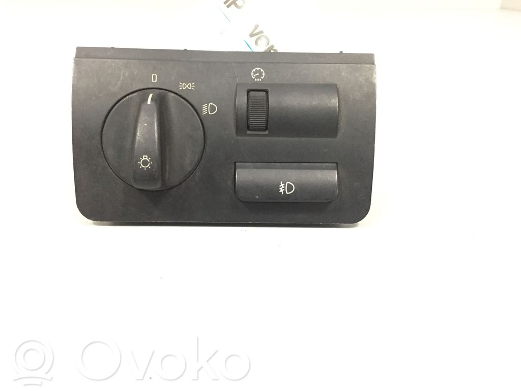 BMW X5 E53 Light switch 