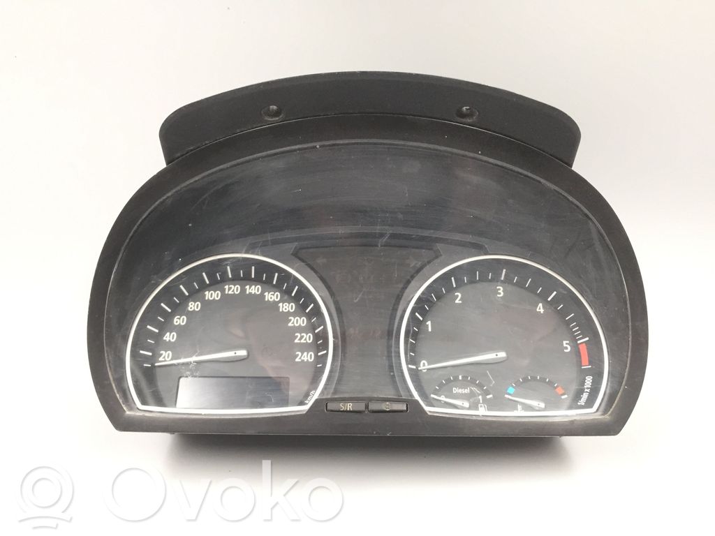 BMW X3 E83 Speedometer (instrument cluster) 