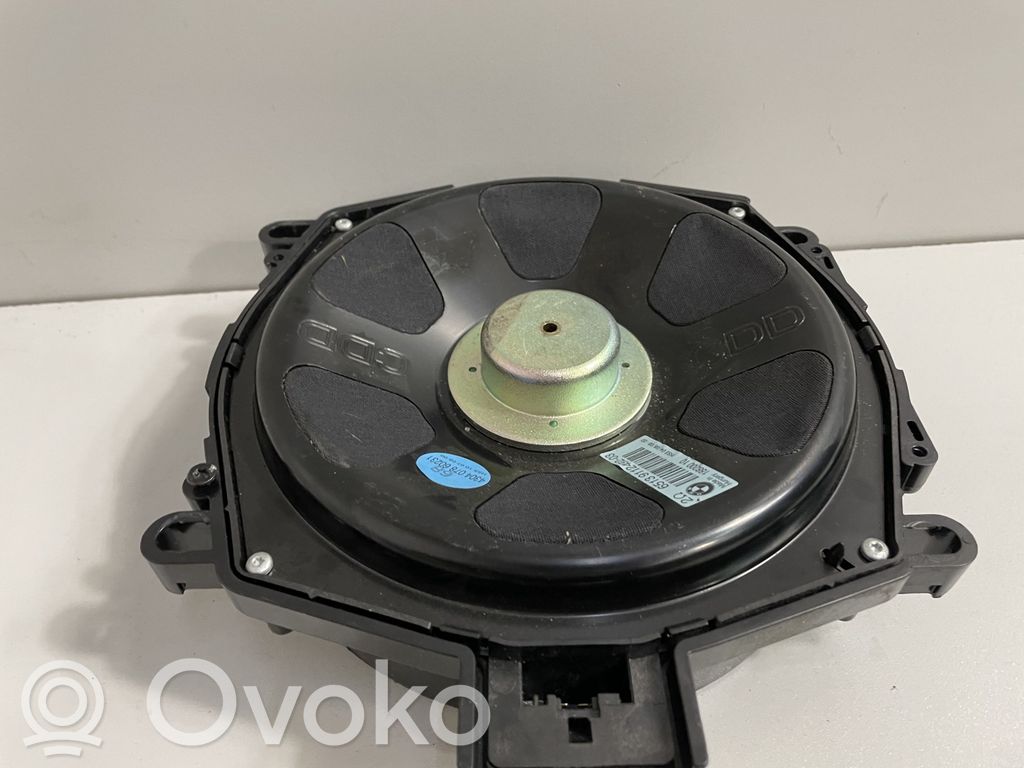 BMW X6 E71 Subwoofer 