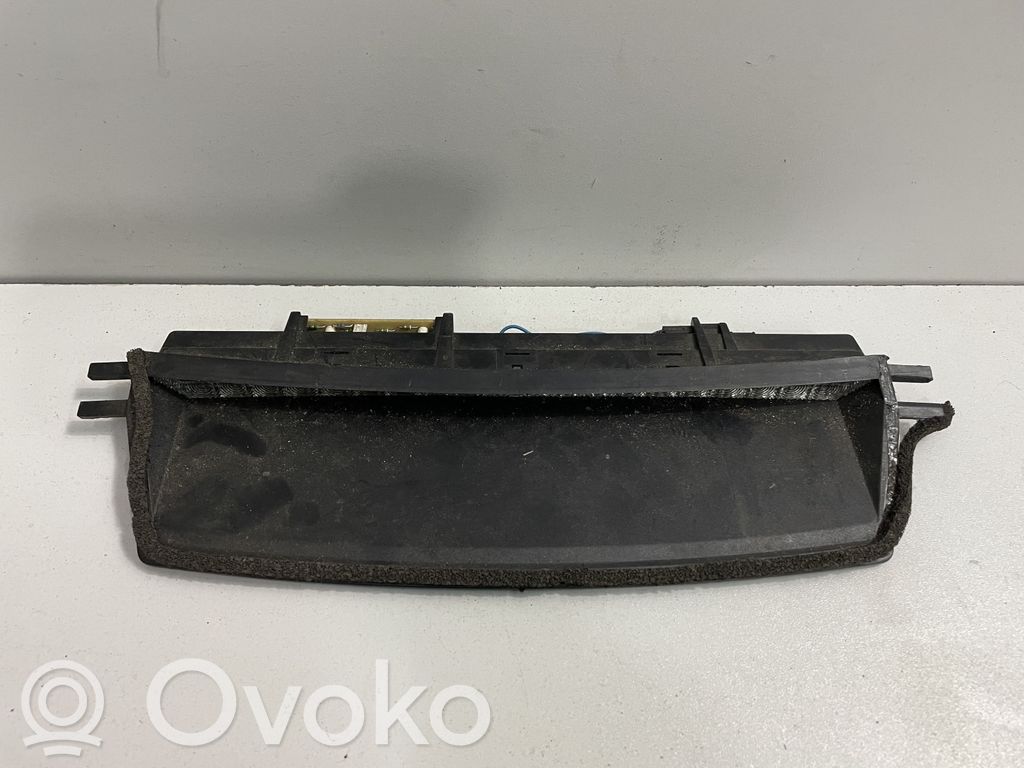 BMW 3 E46 Third/center stoplight 