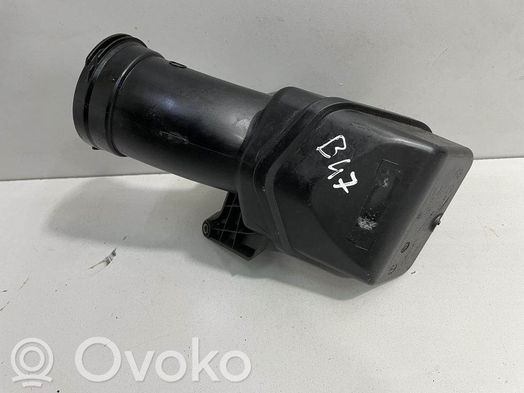 BMW 5 G30 G31 G38 Rura / Wąż dolotowy powietrza 