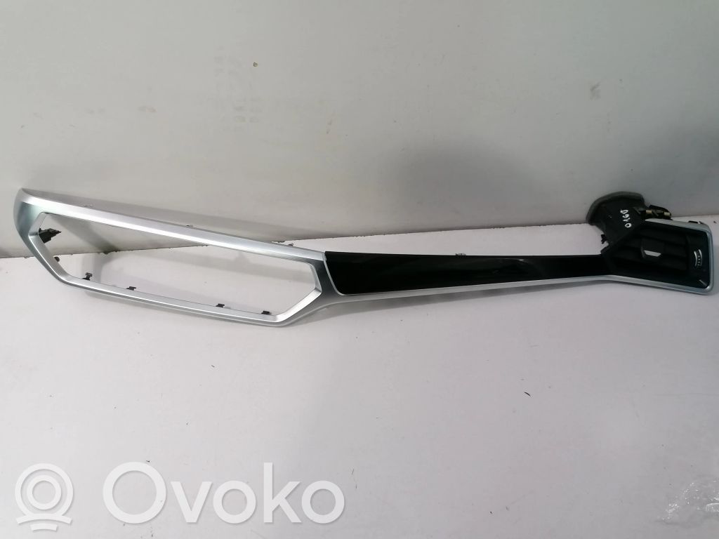 BMW 3 G20 G21 Rivestimento del vano portaoggetti del cruscotto 