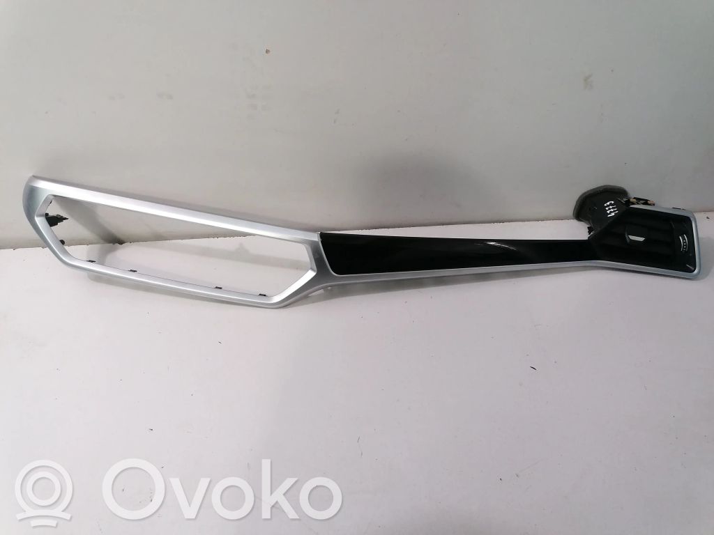 BMW 3 G20 G21 Rivestimento del vano portaoggetti del cruscotto 