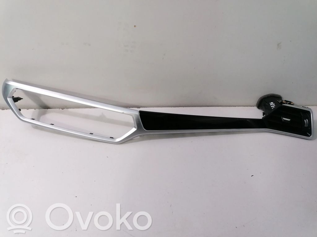 BMW 3 G20 G21 Rivestimento del vano portaoggetti del cruscotto 