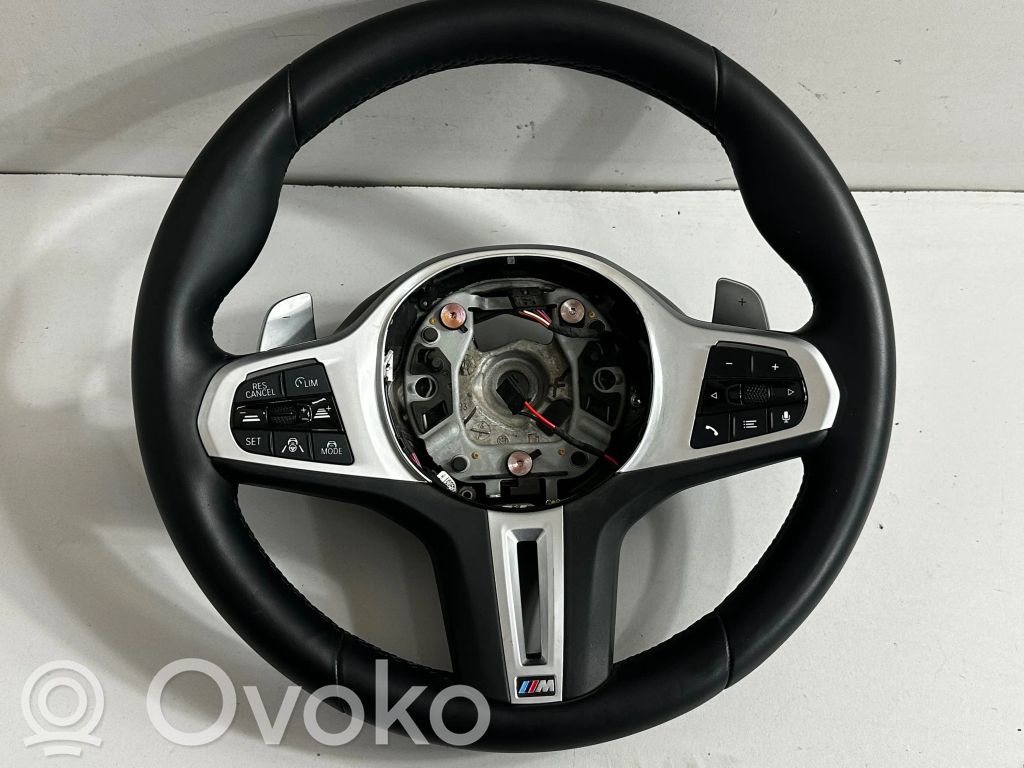 Ohjauspyörä   8094544
