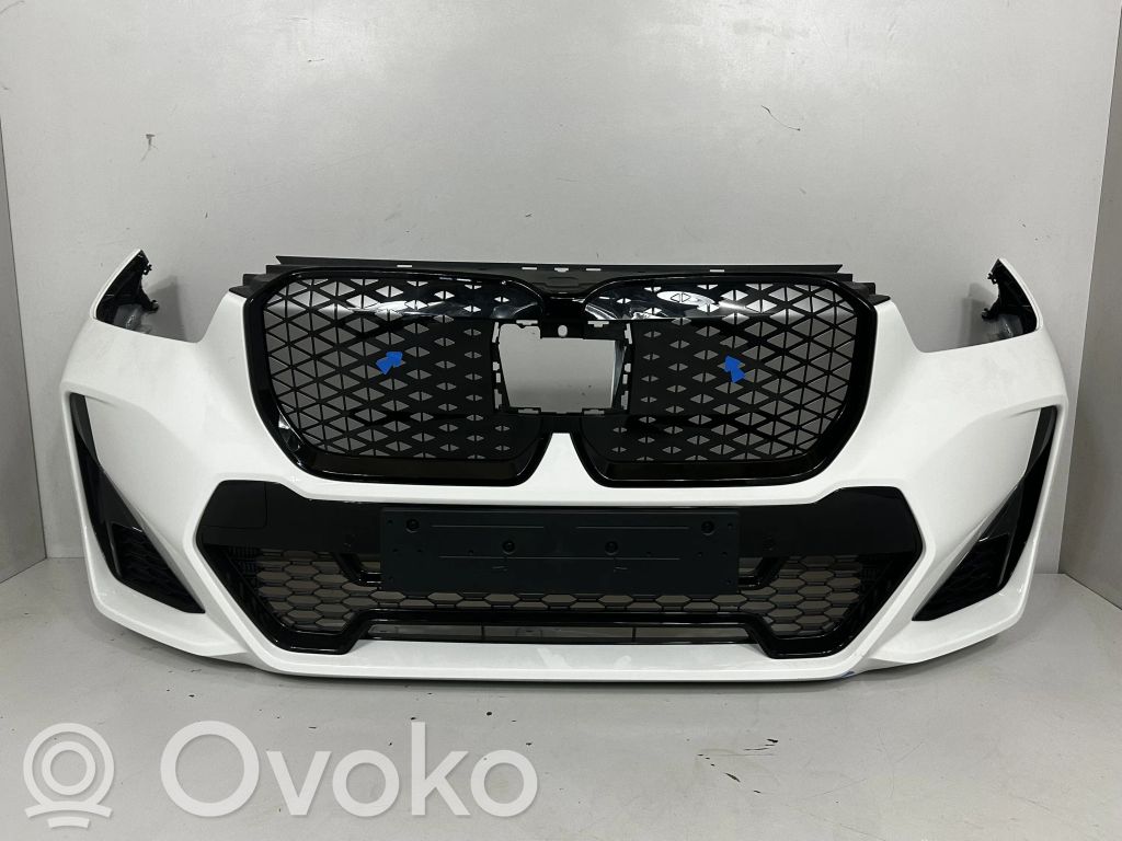 BMW X1 U11 Parachoques delantero 