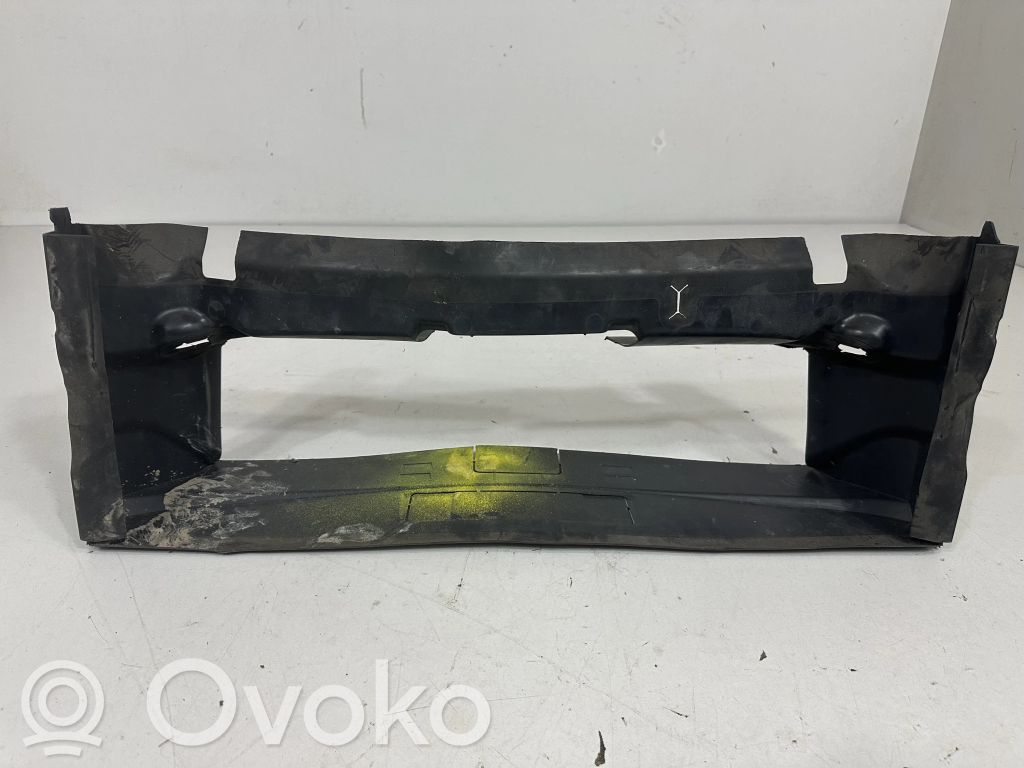 BMW 4 F32 F33 Wlot / Kanał powietrza intercoolera 