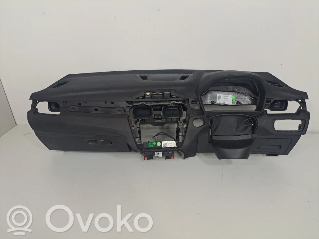 BMW X1 F48 F49 Deska rozdzielcza 