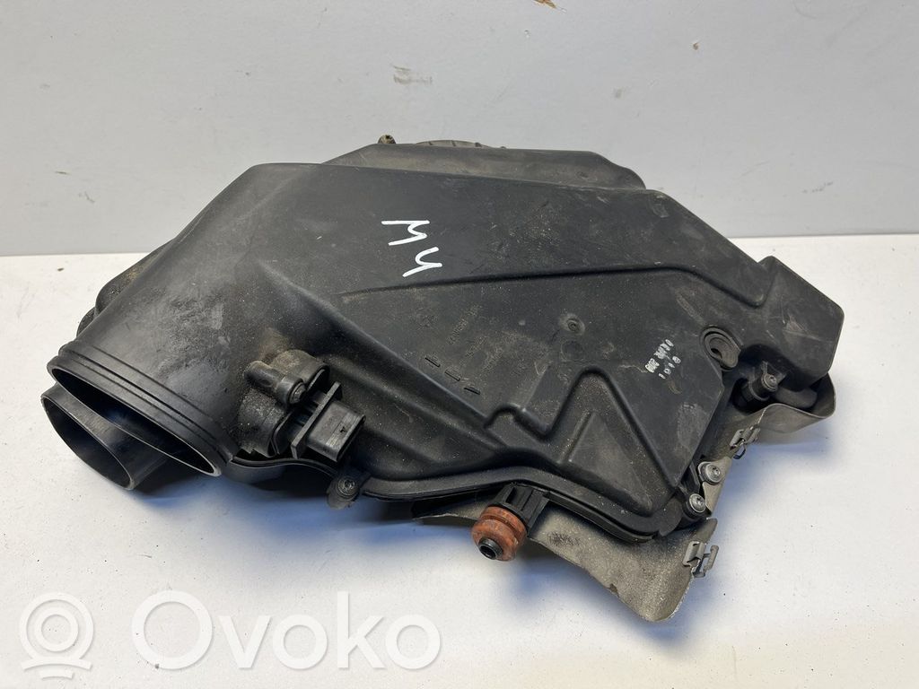 BMW X5 E70 Air filter box 