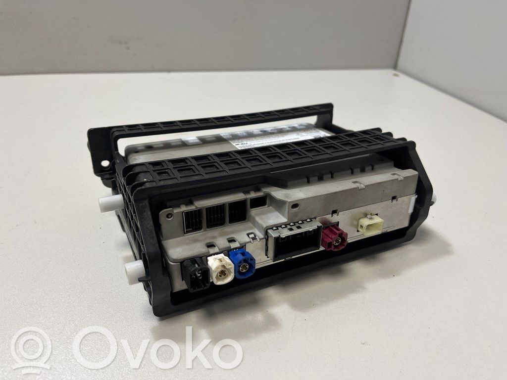 GPS navigation control unit/module   5B36C97,5A877E7,5A92E79,5B42812,5B4F811,5B591E1,5B6C951,5B75D28