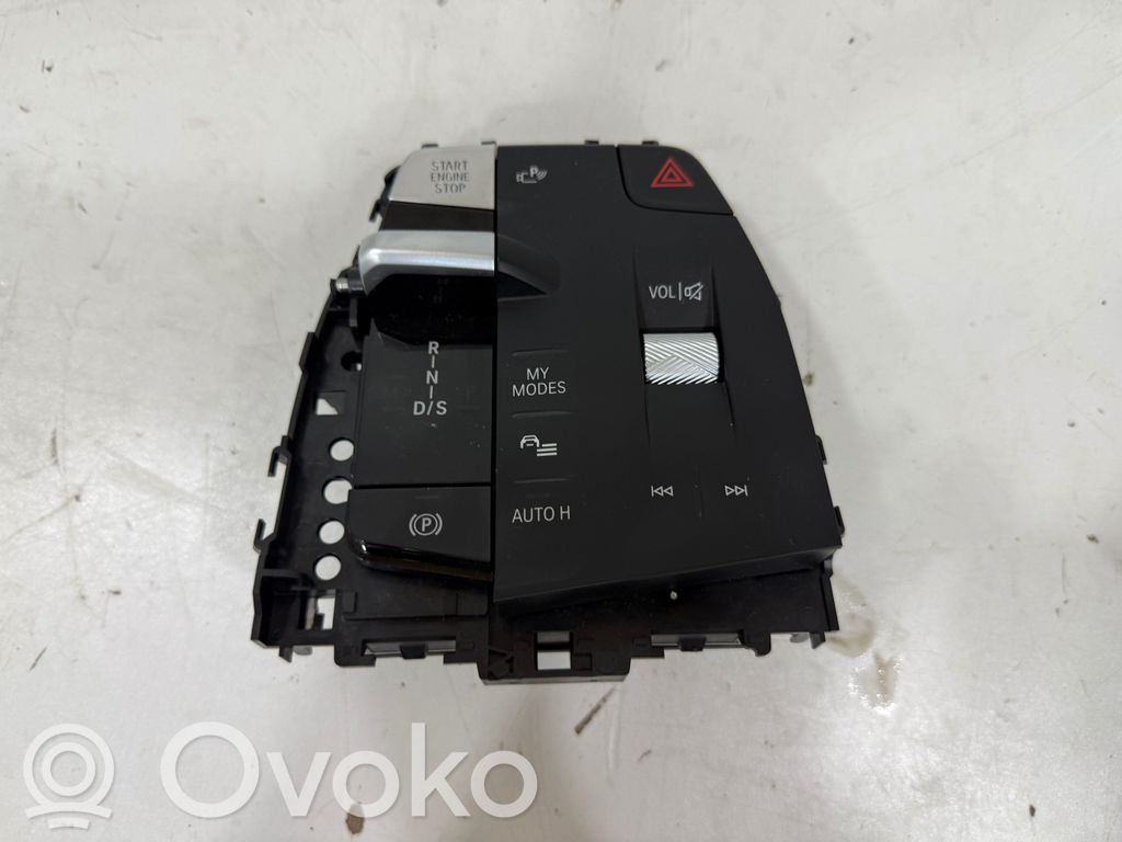 BMW X2 U10 Gear shifter/selector 