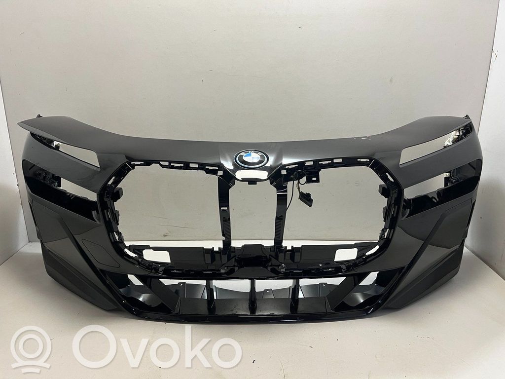 BMW 7 G70 Front bumper 