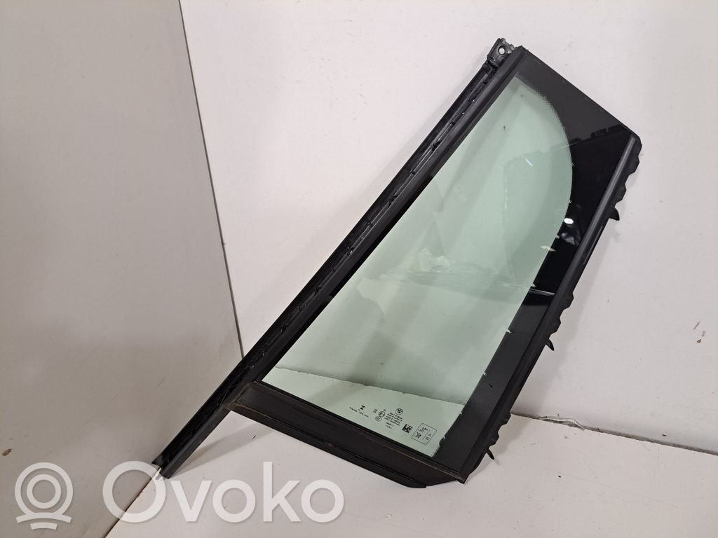 BMW X7 G07 Ventanilla de ventilación de la puerta trasera 
