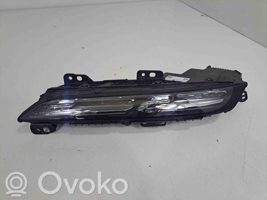 Scheinwerfer   5A9CF85,5A5F5C3,9879935