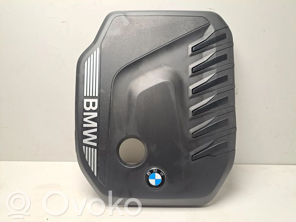 BMW X7 G07 Moottorin koppa 