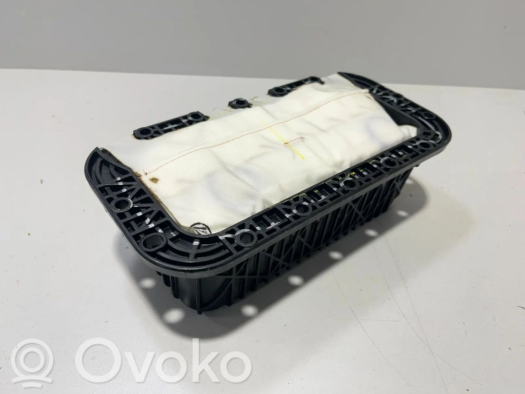 BMW X5 G05 Keleivio oro pagalvė 