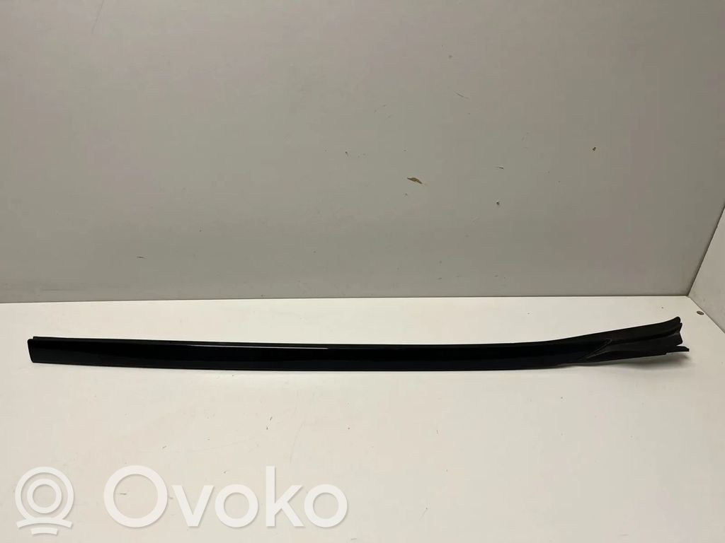 BMW X6 G06 Rivestimento parabrezza 