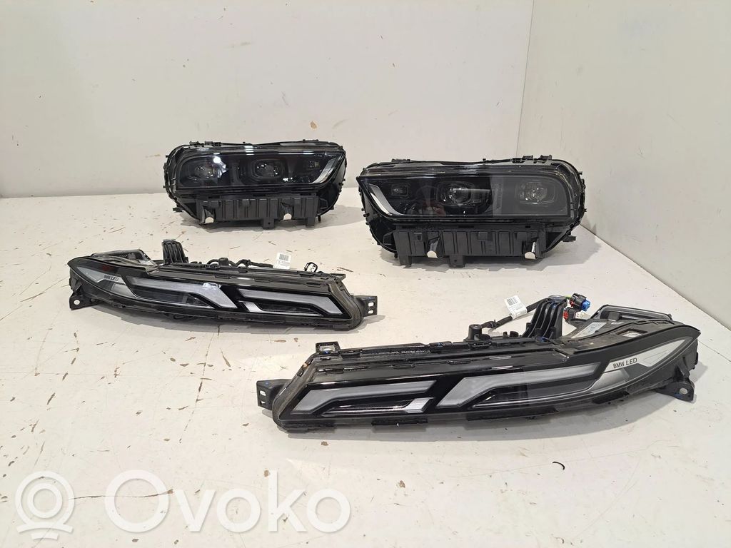 BMW X7 G07 Headlights/headlamps set 