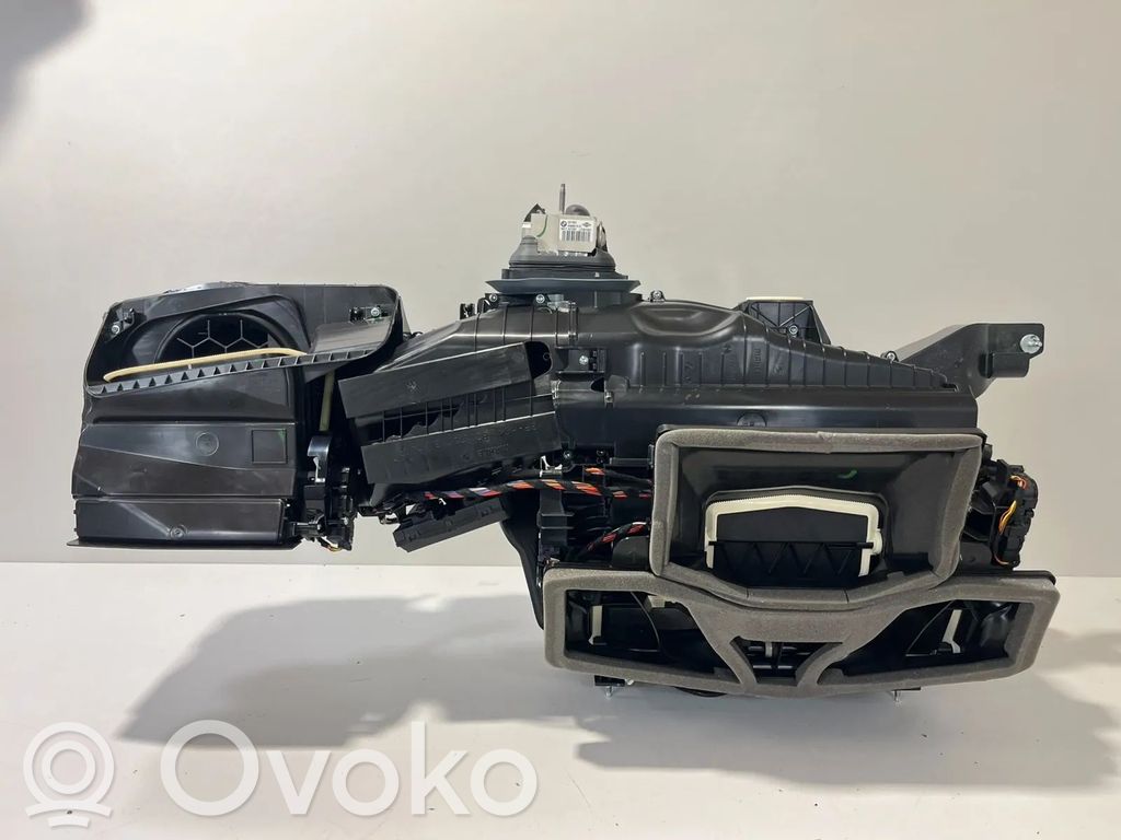 BMW X7 G07 Nagrzewnica / Komplet 