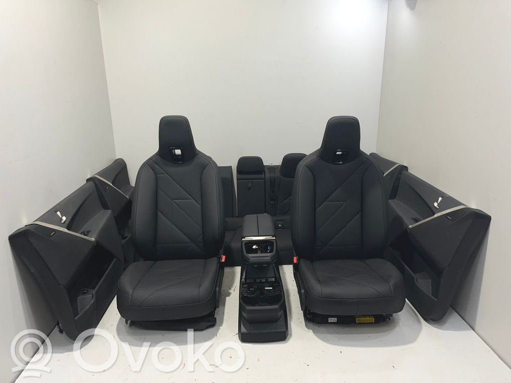 BMW iX Salono komplektas 