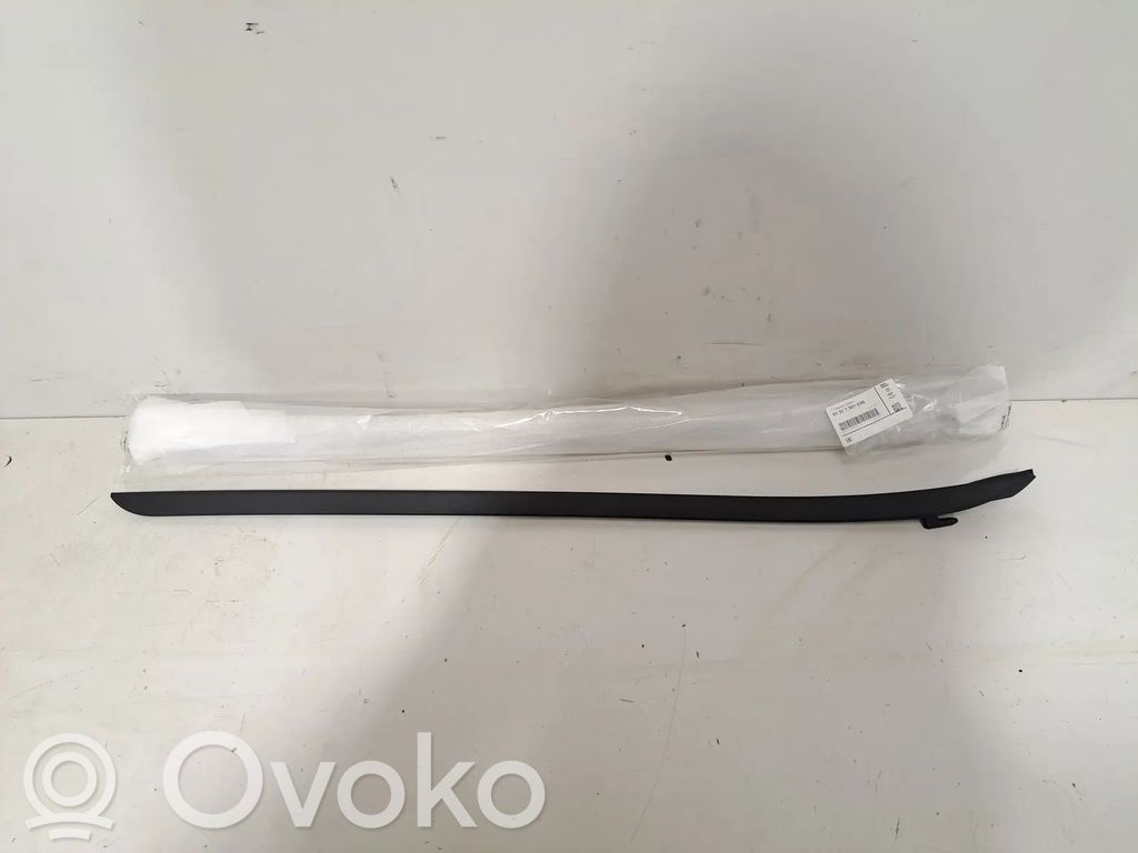 BMW 2 F45 Windshield trim 