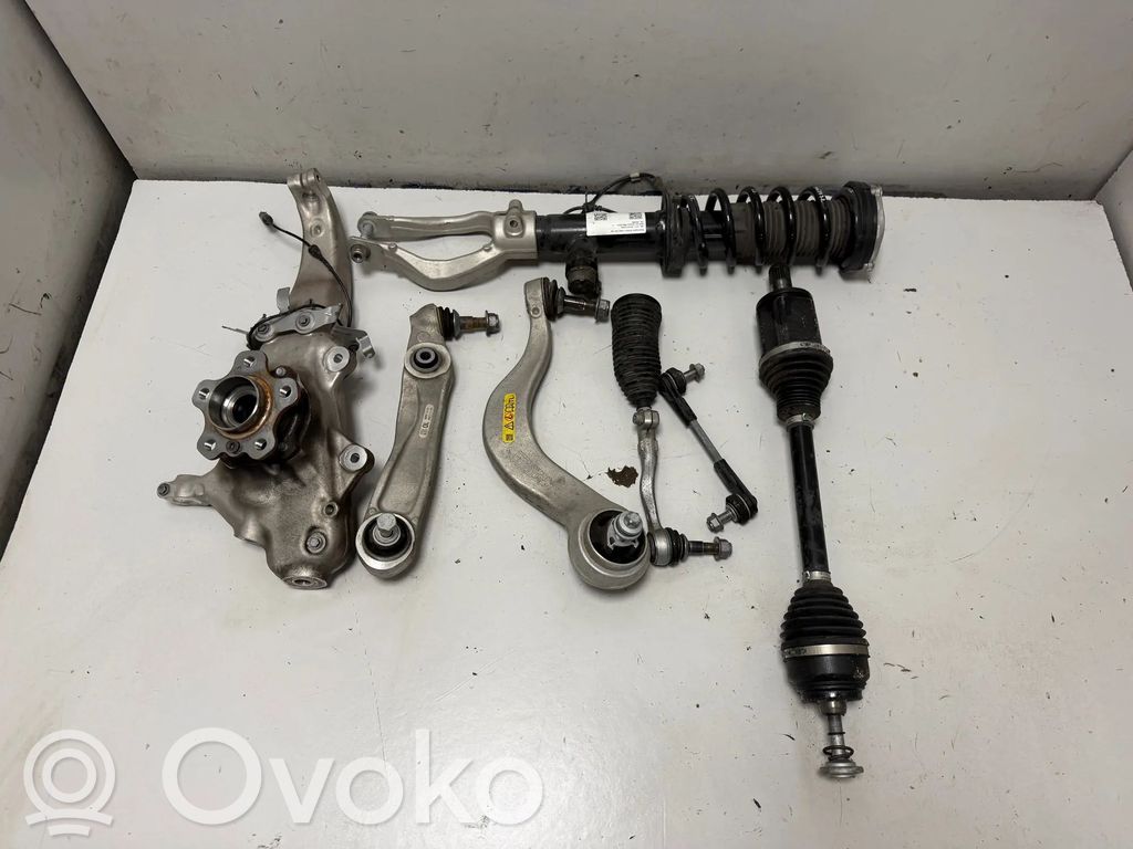 BMW 5 G60 G61 Zawieszenie przednie / Komplet 