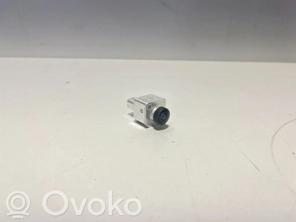 Reversing camera   5B7F1A8,5A7EF16,5A67AE6