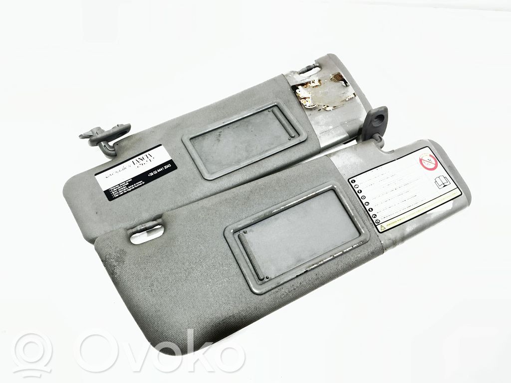 Lancia Ypsilon Sun visor 