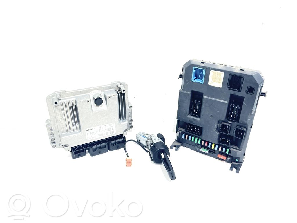 Citroen C3 Picasso Juego de cerradura y set ECU del motor 