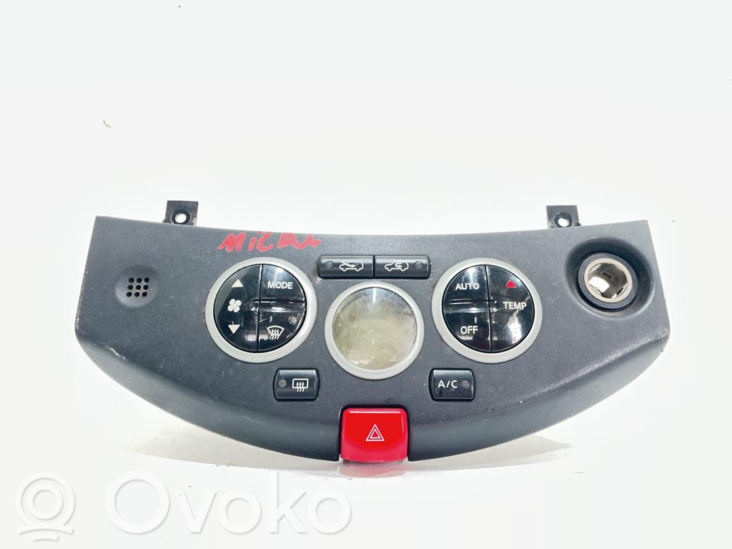 Nissan Micra C+C Panel klimatyzacji 