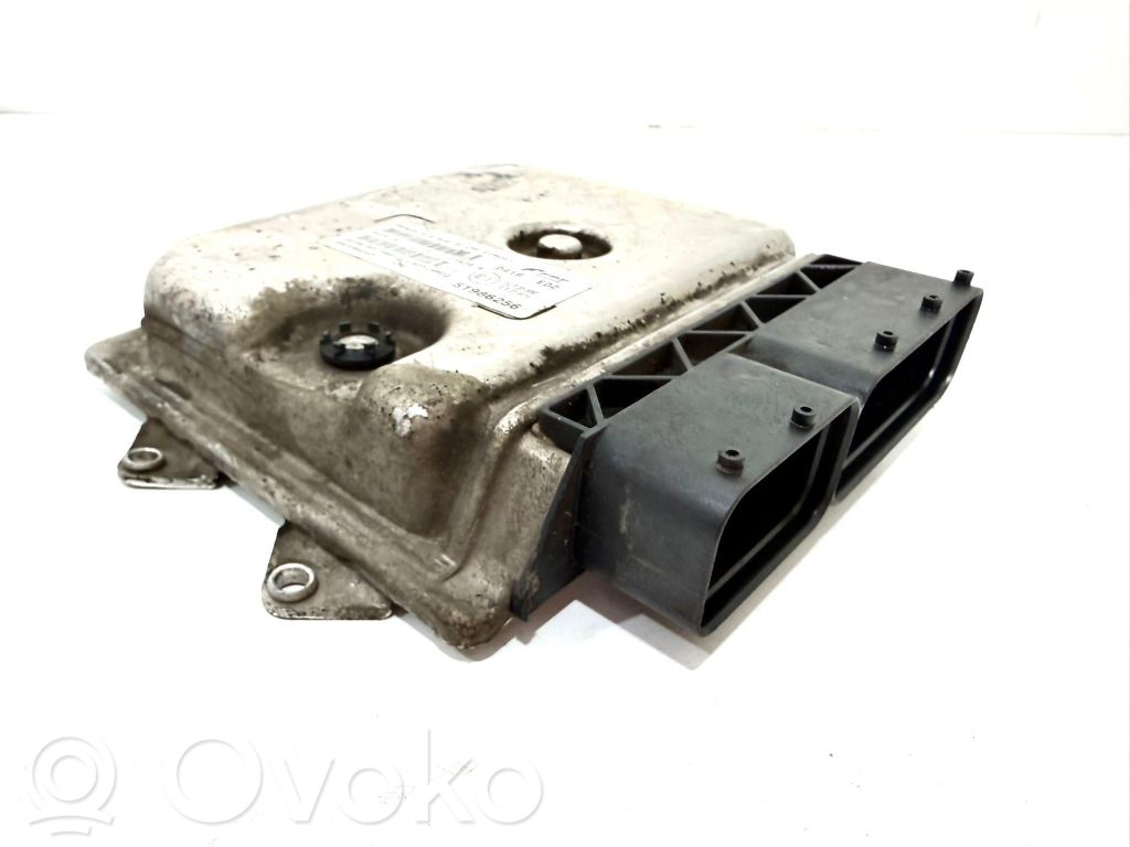 Engine control unit/module   51981628,51981628