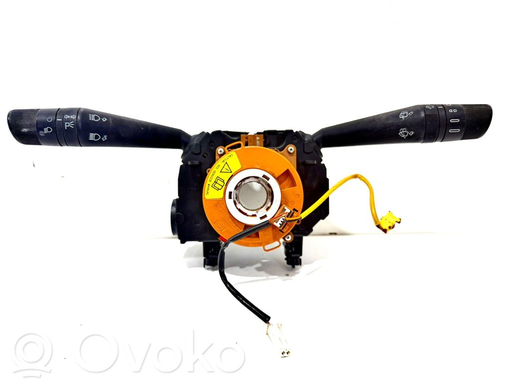 Fiat Doblo Interruptor/palanca de limpiador de luz de giro 