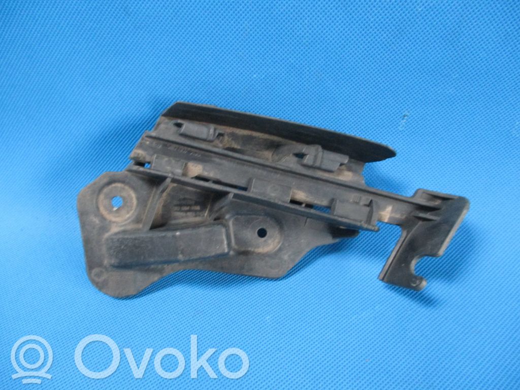 Volkswagen Golf Plus Front bumper mounting bracket 