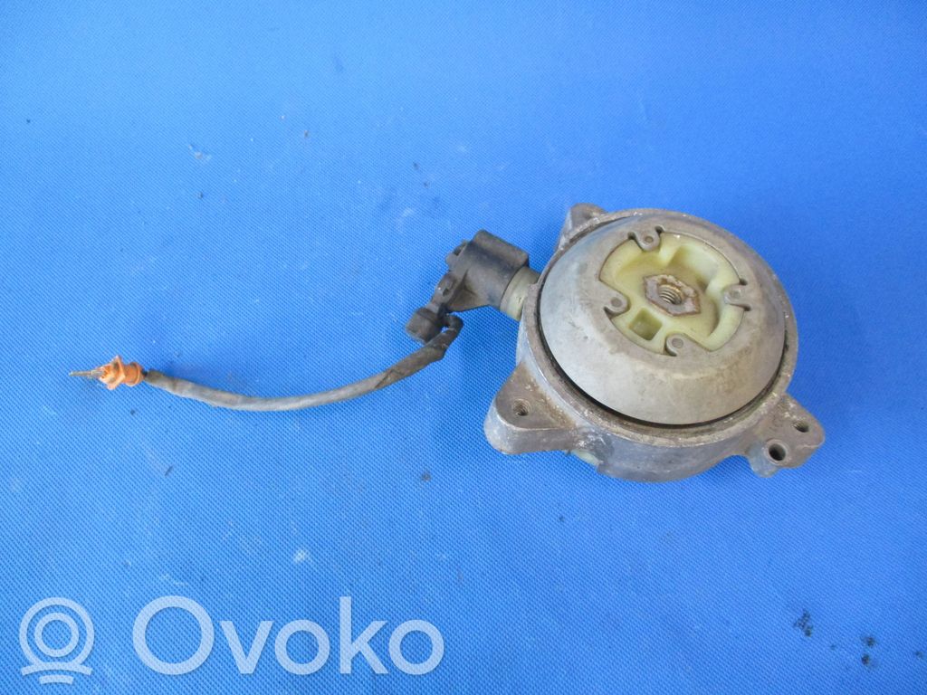 Audi A8 S8 D4 4H Gearbox mount 