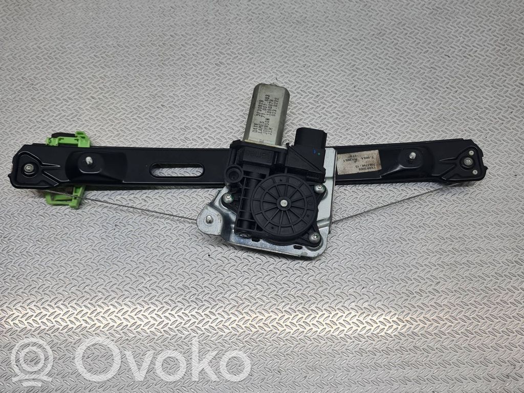 BMW 1 E81 E87 Regulador de puerta delantera con motor 