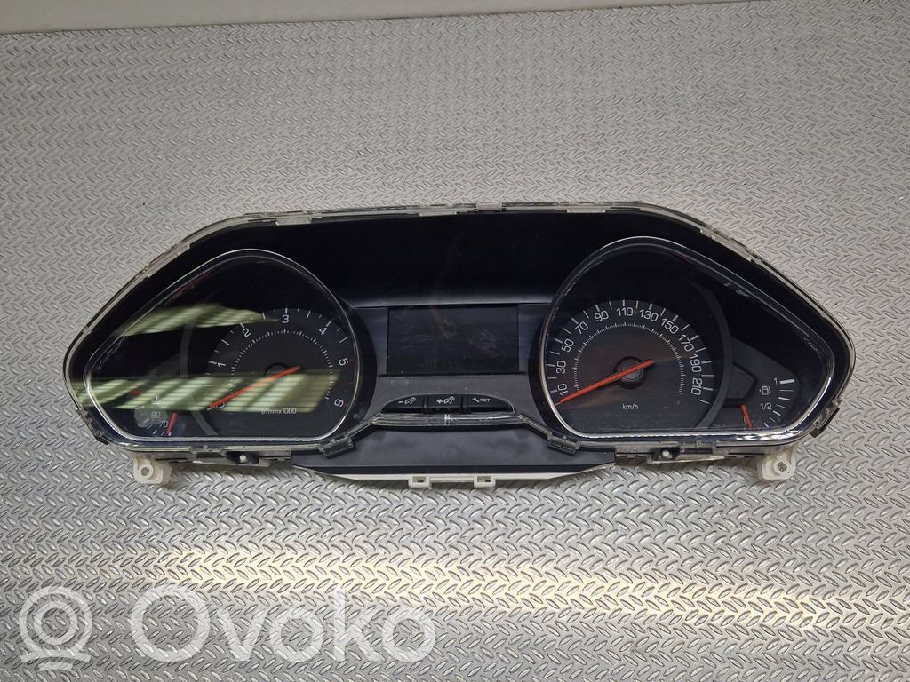 Peugeot 208 I Velocímetro (tablero de instrumentos) 