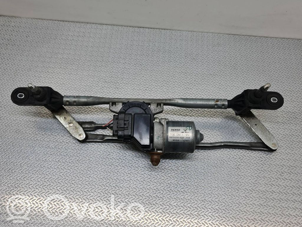 Fiat Bravo Wischergestänge Wischermotor vorne 