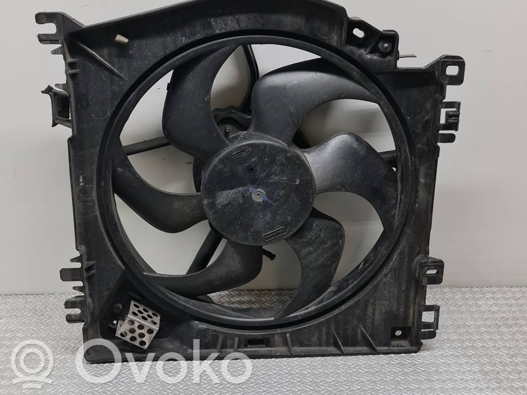 Renault Clio III Electric radiator cooling fan 