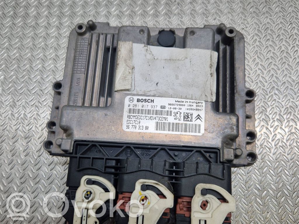Peugeot 206+ Engine control unit/module 