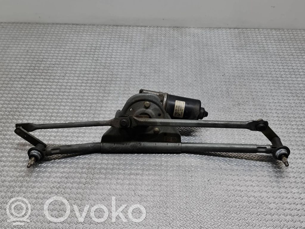 BMW 3 E36 Front wiper linkage and motor 