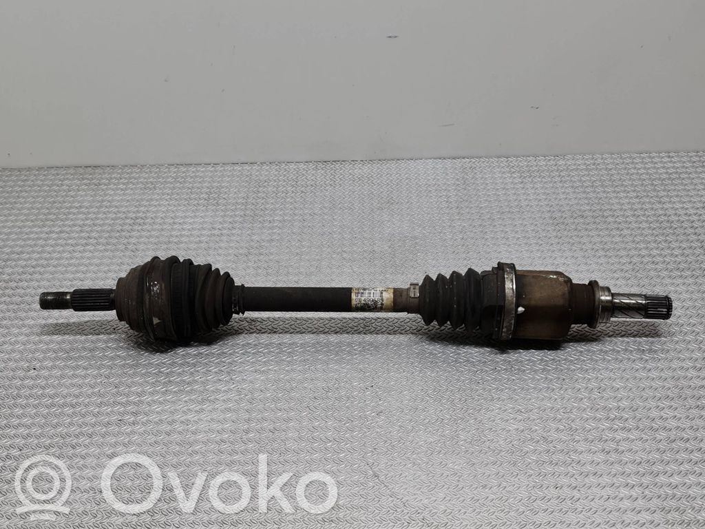 Renault Clio III Front driveshaft 