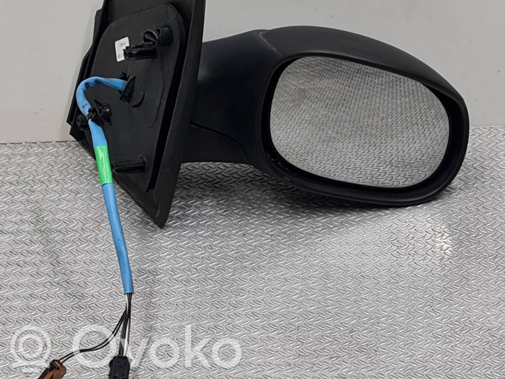 Citroen C3 Front door electric wing mirror 