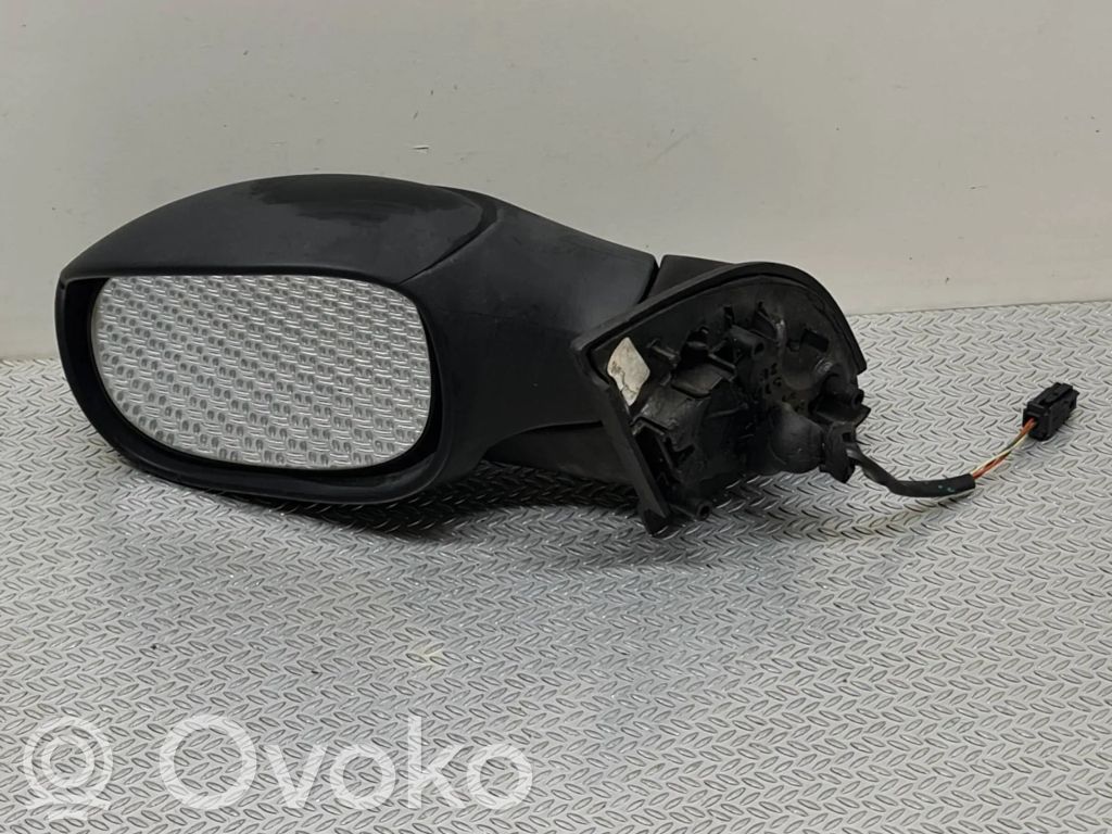 Citroen C3 Front door electric wing mirror 